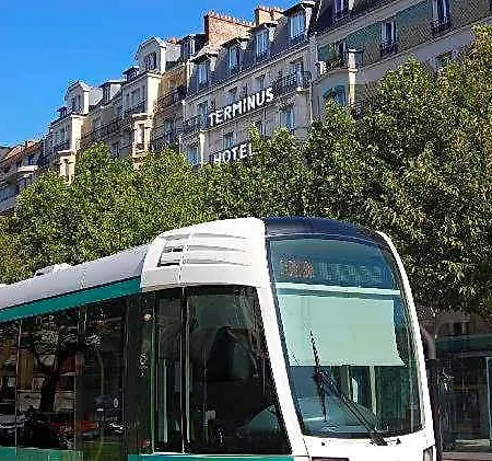 Terminus Orleans 2* パリ